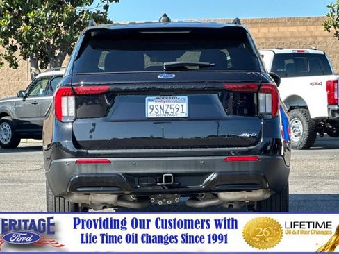 Used 2025 Ford Explorer ST-Line AWD/4WD image 5