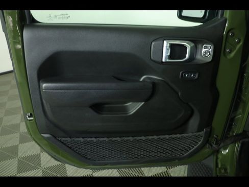 Used 2022 Jeep Wrangler Unlimited Sport AWD/4WD image 19