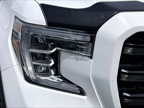 Used 2019 GMC Sierra 1500 Elevation w/ X31 Off-Road Package AWD/4WD image 31