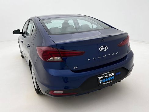 Used 2020 Hyundai Elantra SE image 8