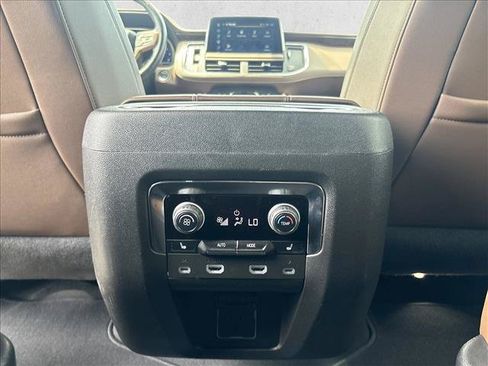 Used 2024 Chevrolet Tahoe High Country w/ Advanced Technology Package AWD/4WD image 22
