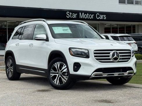 Certified 2025 Mercedes-Benz GLB 250 image 1