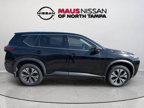 Used 2021 Nissan Rogue SV w/ Premium Package FWD image 14