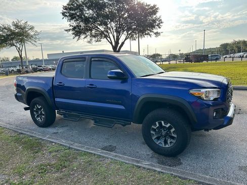 Certified 2023 Toyota Tacoma TRD Off-Road w/ Technology Package RWD image 8