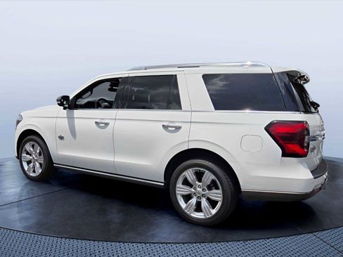 Used 2023 Ford Expedition King Ranch AWD/4WD image 4
