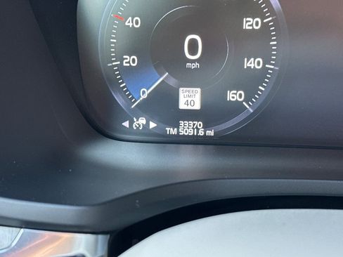 Used 2022 Volvo V60 T5 Cross Country w/ Advanced Package image 35