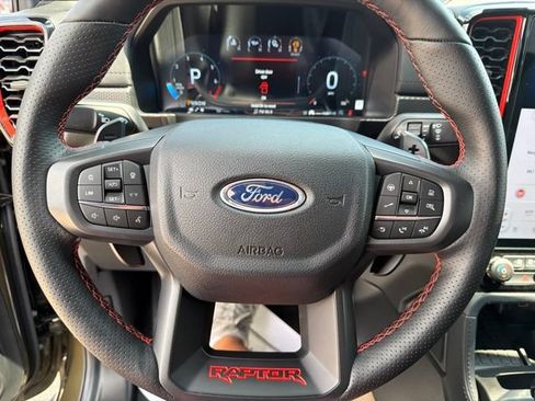 Used 2025 Ford Ranger Raptor AWD/4WD image 11