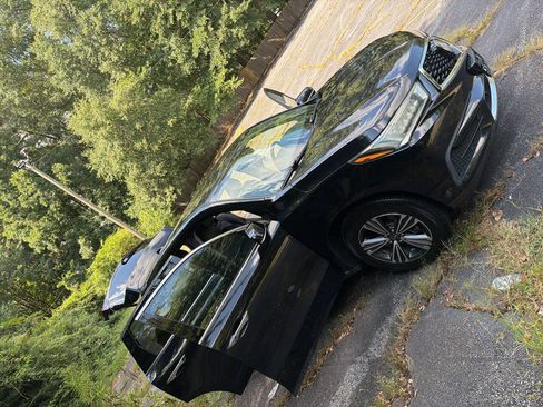Used 2017 Acura MDX SH-AWD image 26