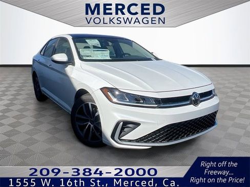 New 2025 Volkswagen Jetta SE image 1