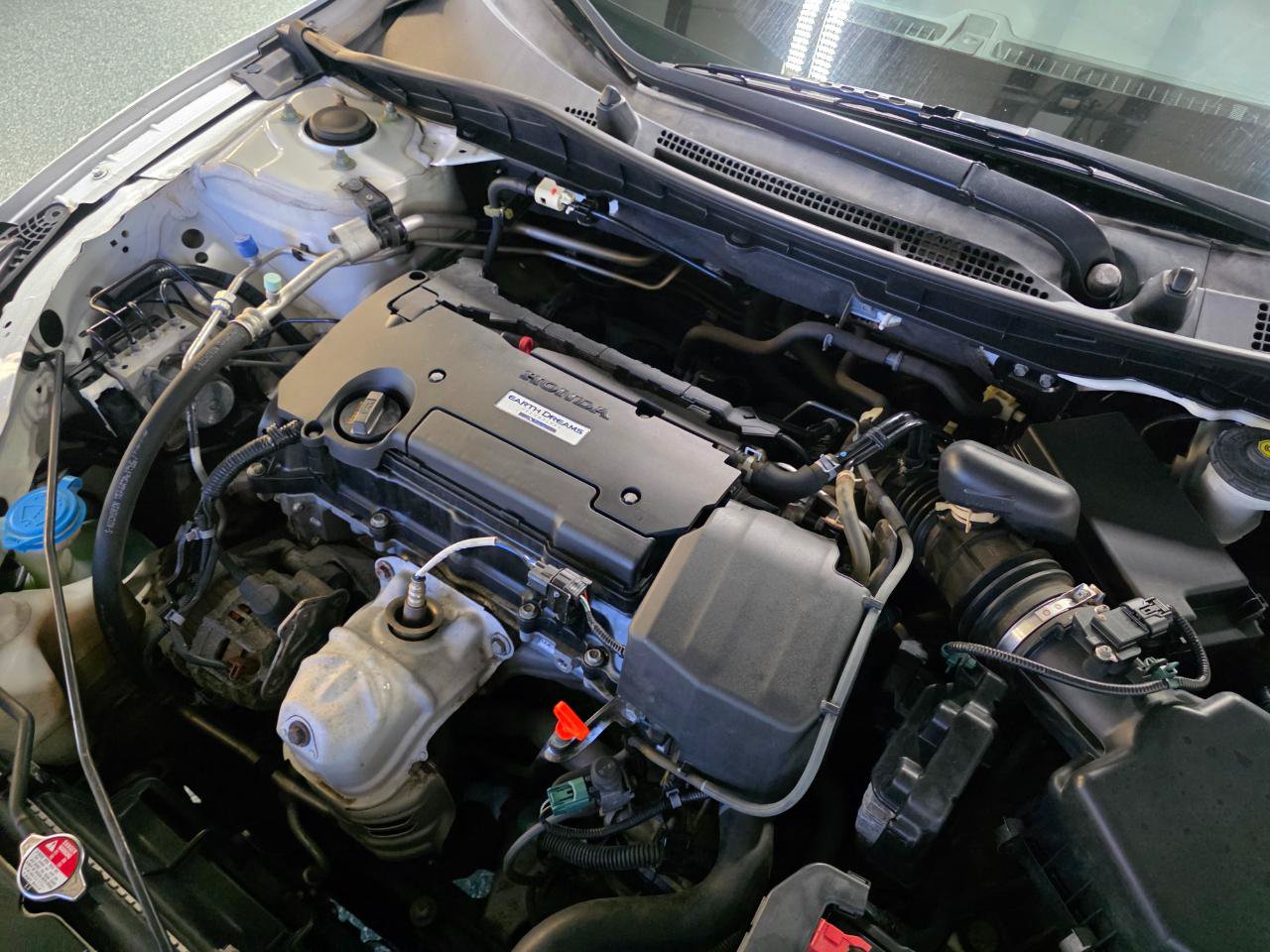 Used 2016 Honda Accord LX image 36