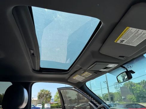 Used 2013 Ford F150 Lariat w/ Luxury Equipment Group image 14