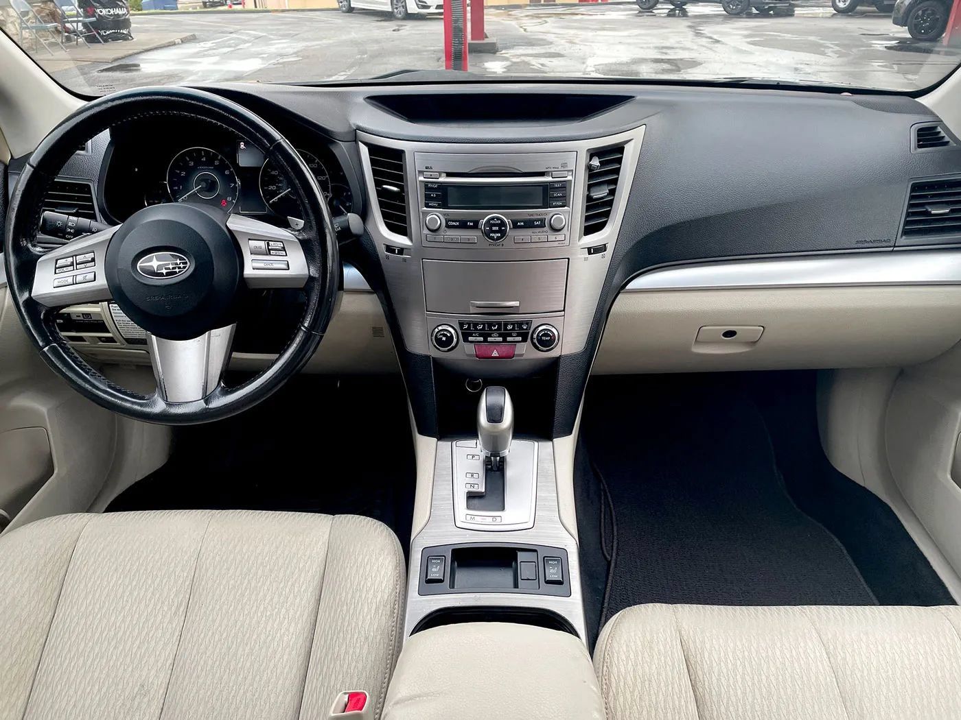 Used 2010 Subaru Outback 2.5i Premium AWD/4WD image 13