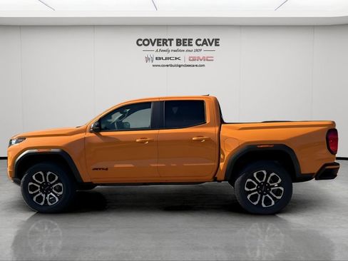 New 2026 GMC Canyon AT4 w/ AT4 Premium Package image 5