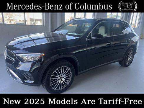 Certified 2025 Mercedes-Benz GLC 300 image 1