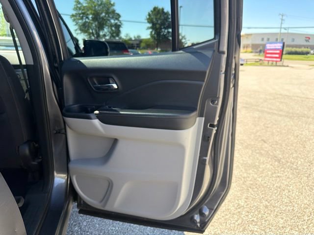 Used 2017 Honda Ridgeline RTS image 24