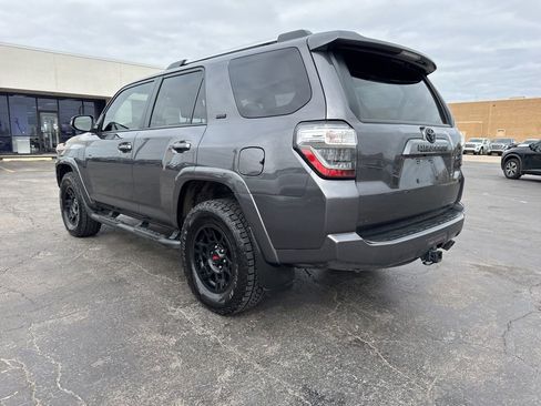 Used 2022 Toyota 4Runner SR5 Premium w/ Moonroof Package image 7