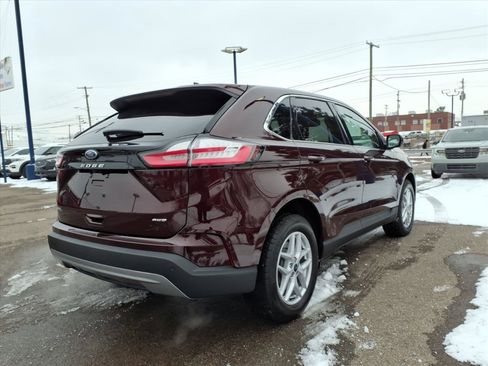 Certified 2022 Ford Edge SEL w/ Convenience Package image 6