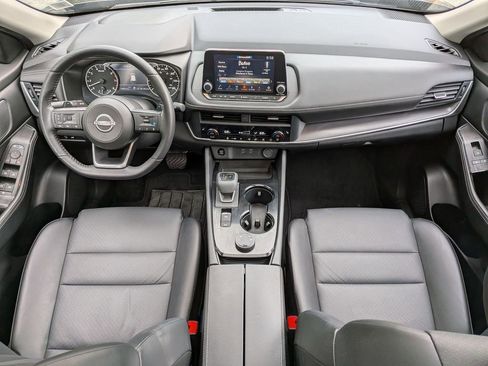 Used 2024 Nissan Rogue SV w/ SV Premium Package AWD/4WD image 23