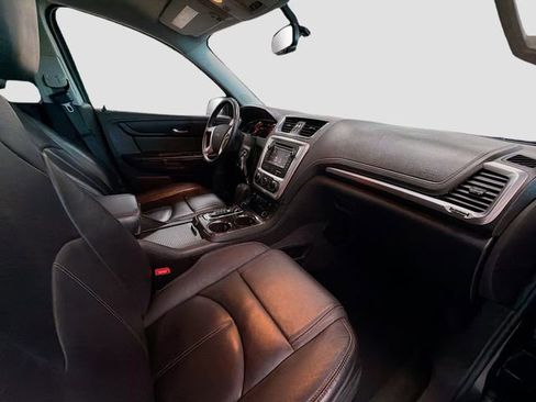 Used 2016 GMC Acadia SLT image 26