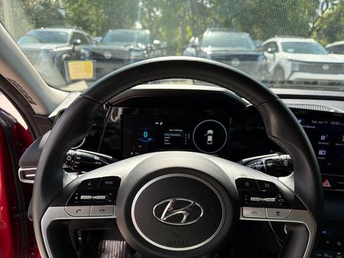 Used 2021 Hyundai Elantra SEL w/ Convenience Package FWD image 17