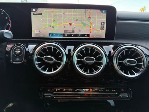 Used 2019 Mercedes-Benz A 220 image 18