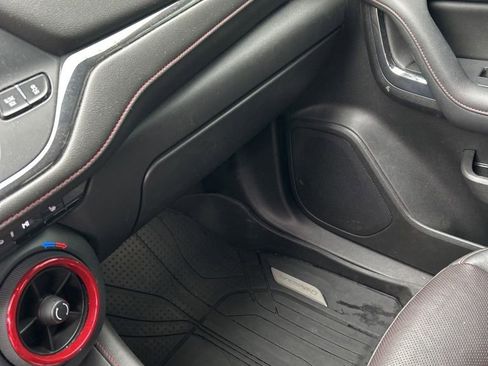 Used 2020 Chevrolet Blazer RS w/ LPO, Floor Liner Package image 20