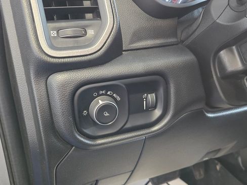 Used 2024 RAM 3500 Tradesman w/ Chrome Appearance Group image 10