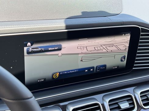 New 2026 Mercedes-Benz GLS 450 4MATIC image 25