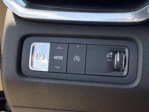 New 2026 GMC Acadia Elevation w/ Black Edition FWD image 17