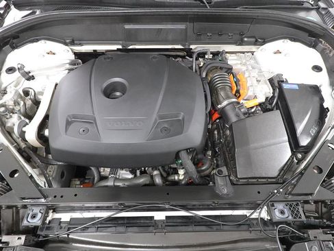 Used 2022 Volvo XC60 T8 Inscription w/ Advanced Package image 35