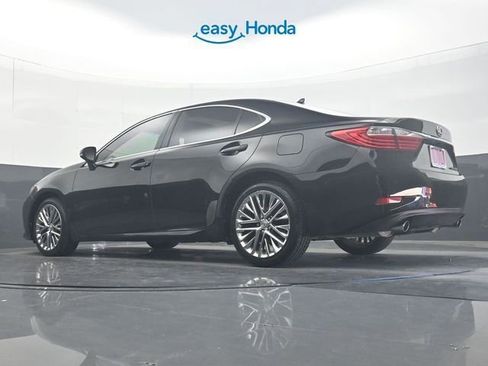 Used 2013 Lexus ES 350 w/ Luxury Pkg FWD image 31
