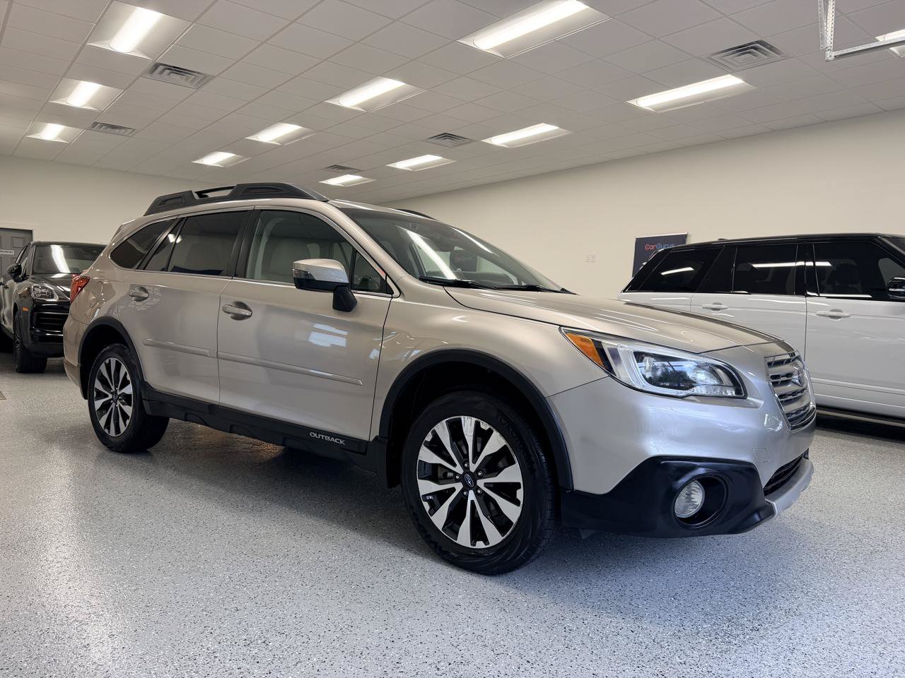 Used 2017 Subaru Outback 2.5i Limited AWD/4WD image 7