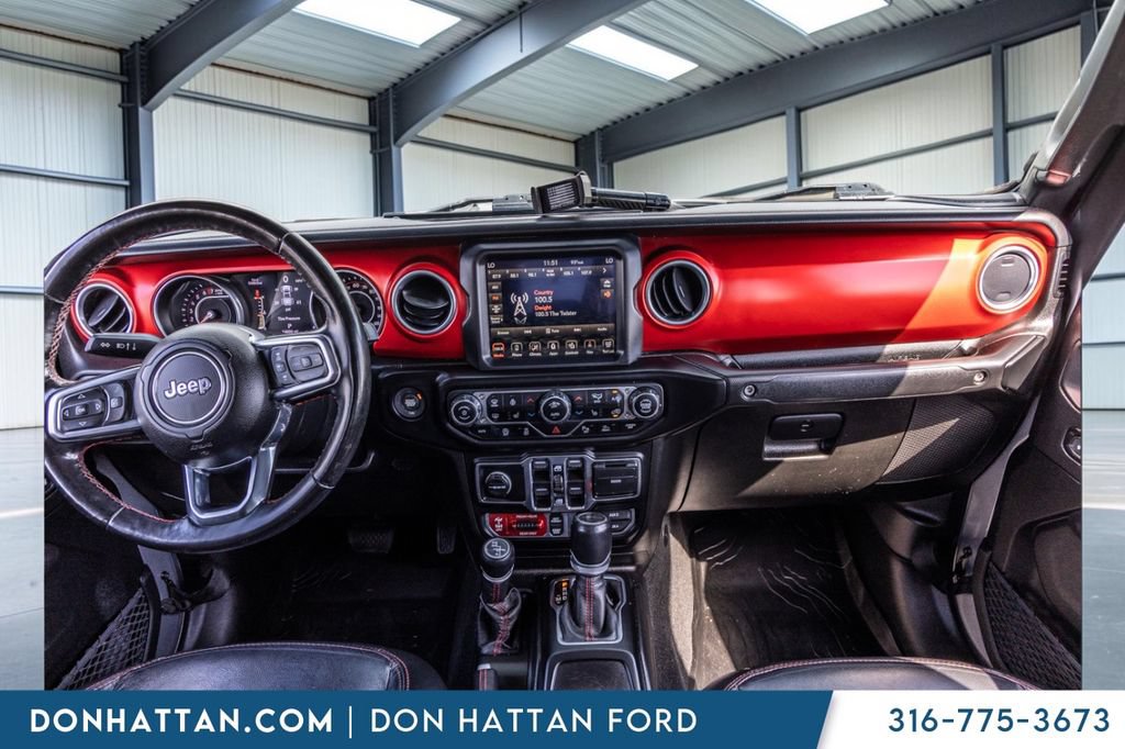 Used 2020 Jeep Gladiator Rubicon w/ Dual Top Group AWD/4WD image 5