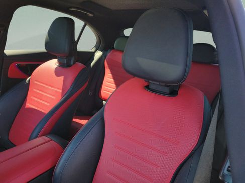 Used 2023 Mercedes-Benz C 43 AMG 4MATIC Sedan image 23