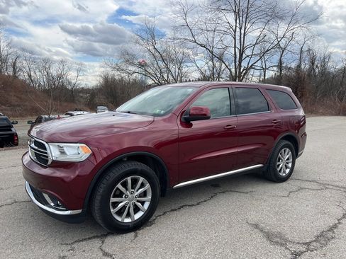 Used 2018 Dodge Durango SXT image 4