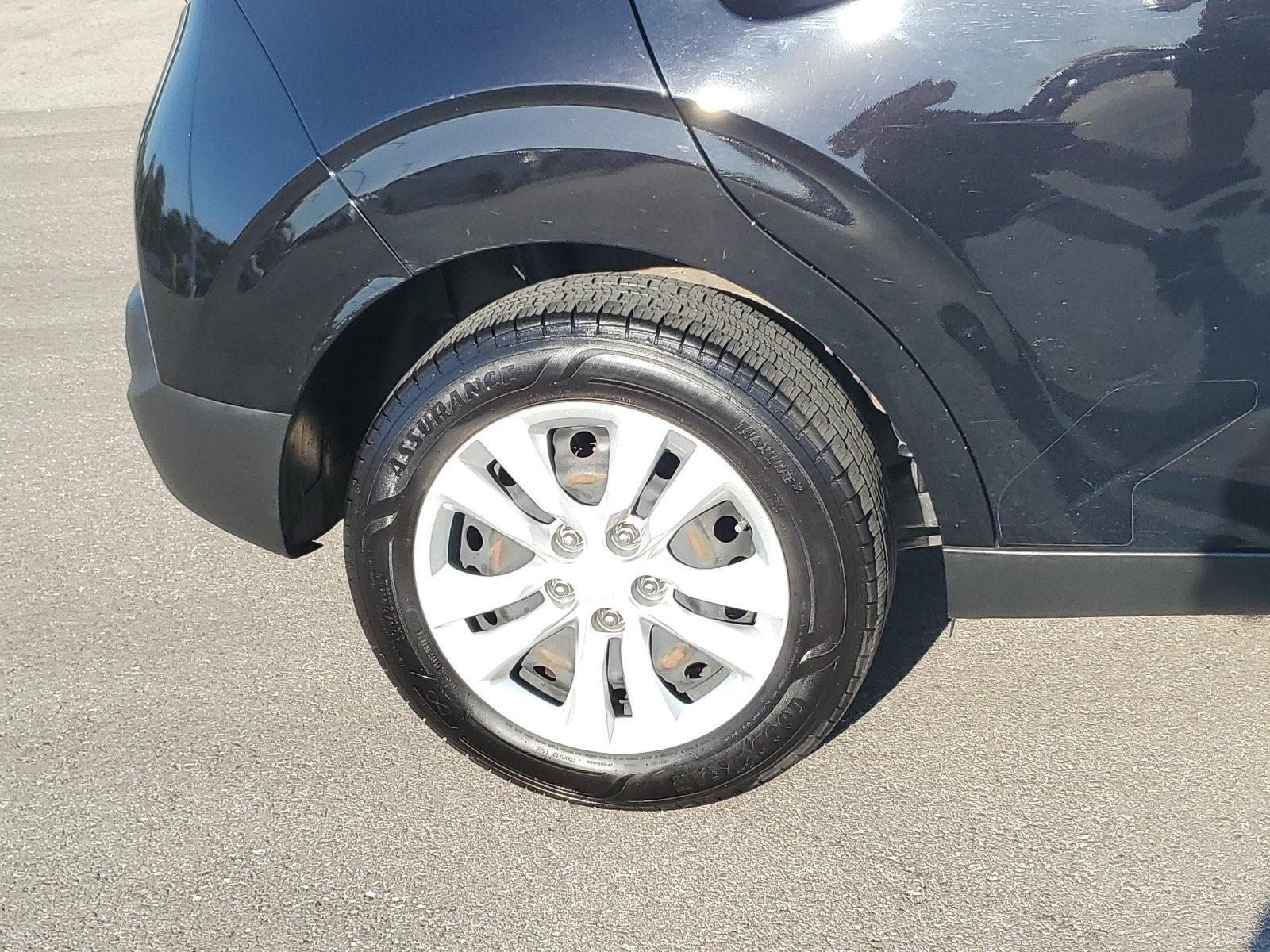 Used 2022 Kia Soul LX FWD image 5