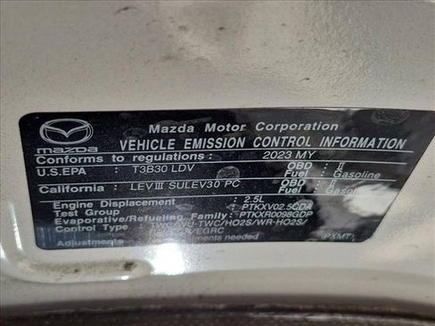 Used 2023 MAZDA MAZDA3 s FWD image 15
