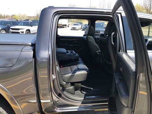 Used 2019 RAM 1500 Limited w/ Advanced Safety Group AWD/4WD image 26