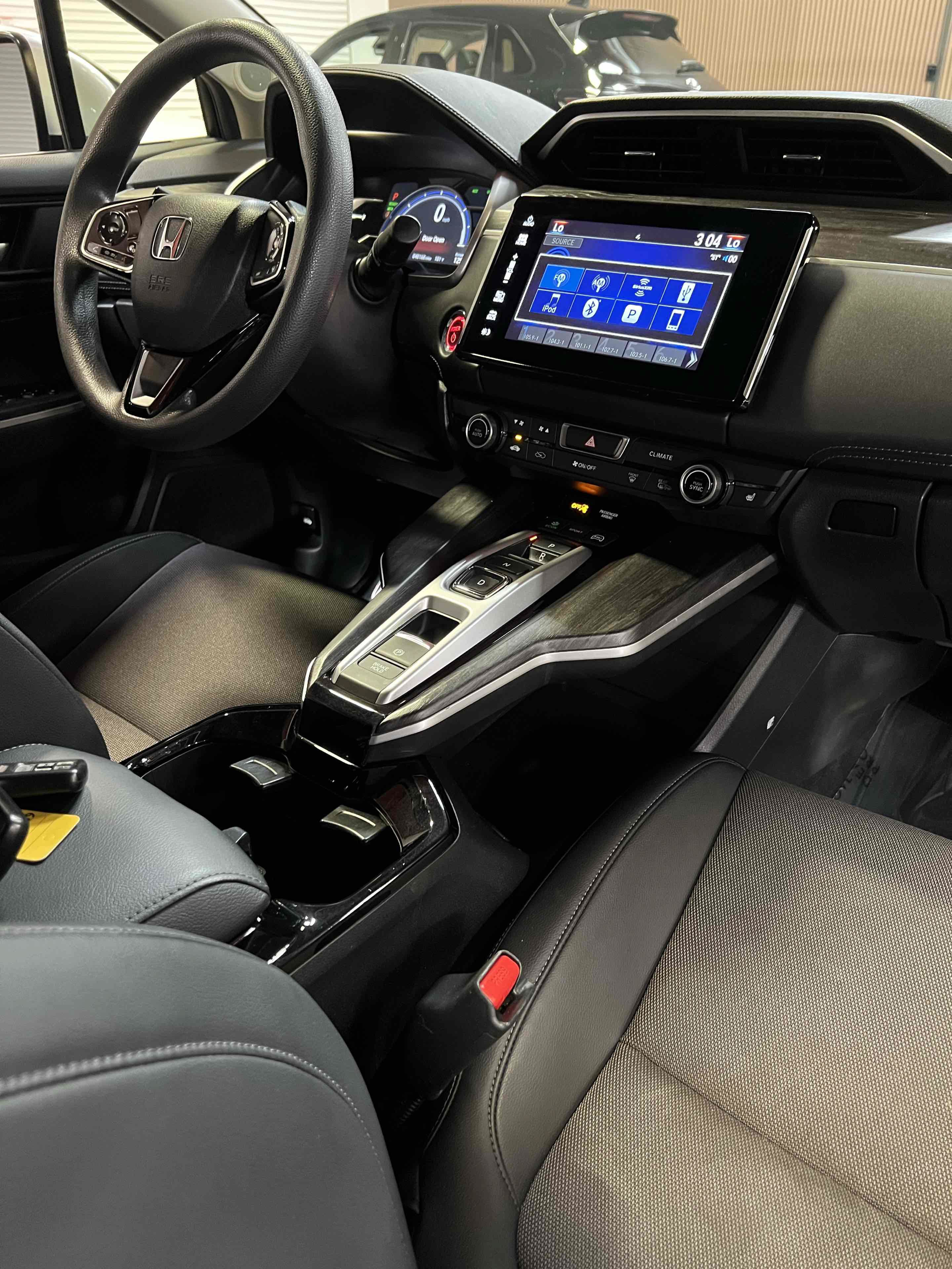 Used 2020 Honda Clarity Plug-In Hybrid image 40
