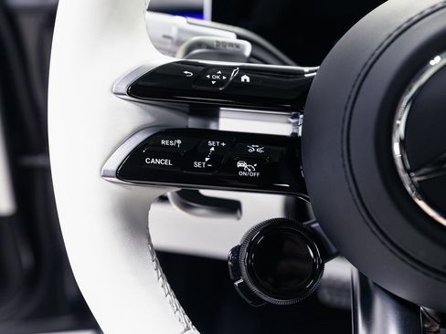 Used 2025 Mercedes-Benz S 63 AMG S image 11