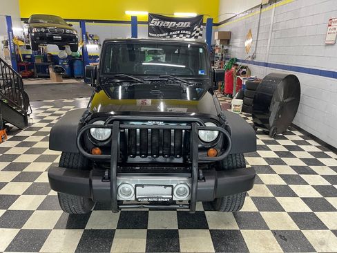 Used 2009 Jeep Wrangler X AWD/4WD image 1