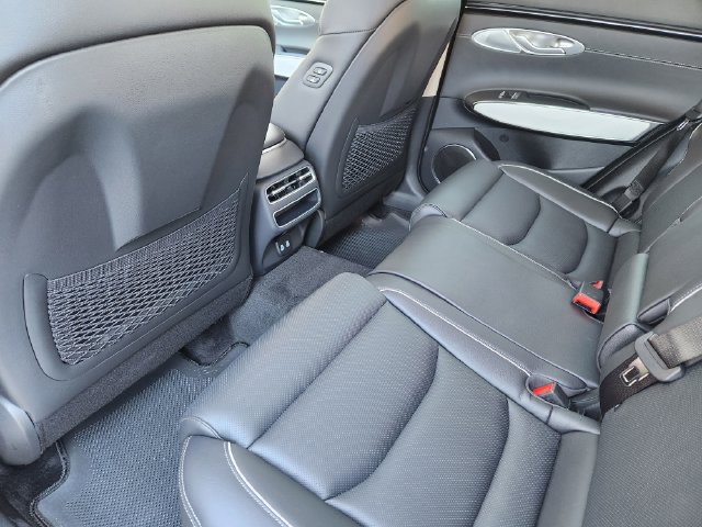 Used 2026 Genesis GV70 2.5T Advanced AWD/4WD image 22