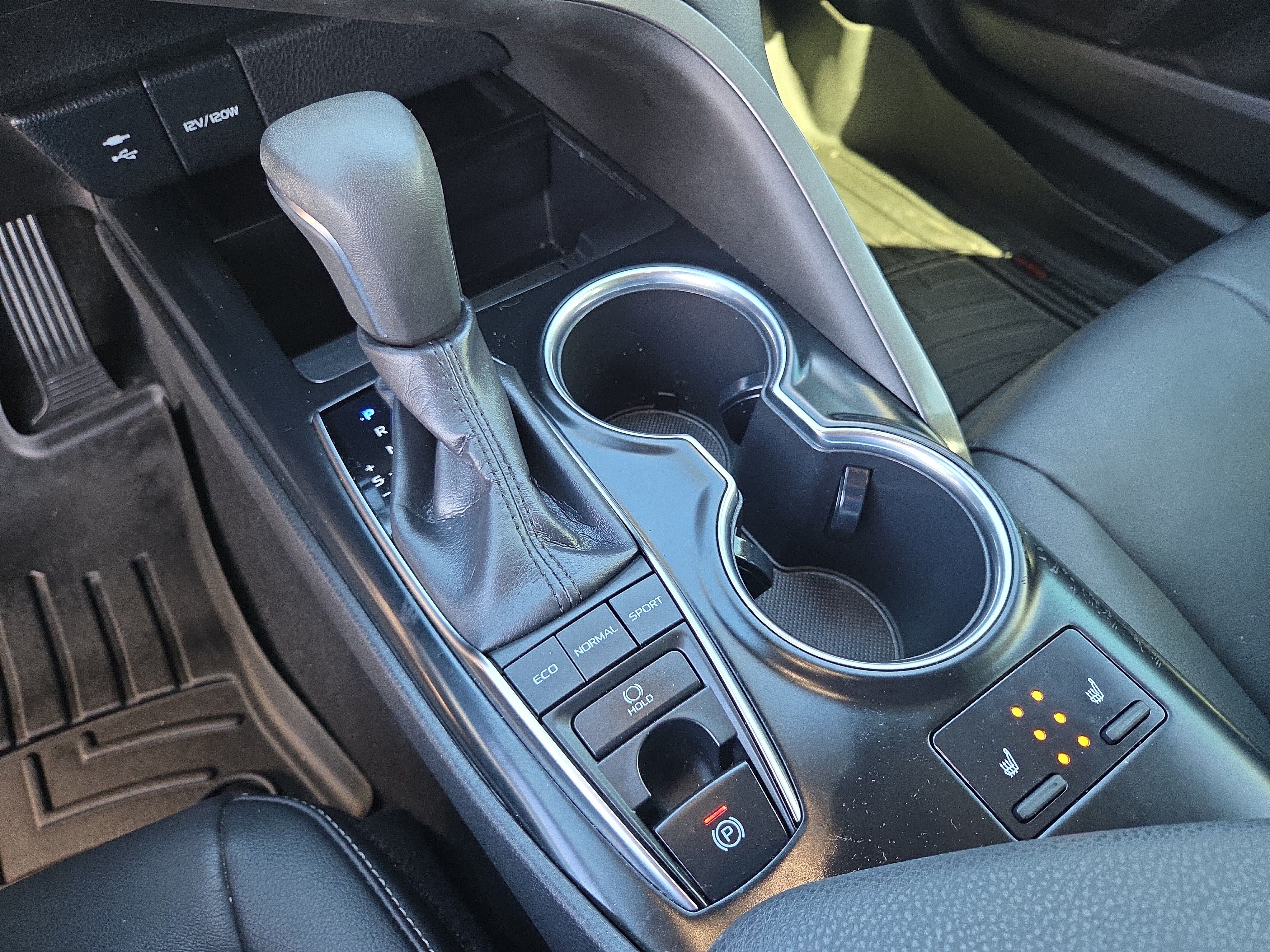 Used 2019 Toyota Camry XSE w/ Driver Assist Package FWD image 24