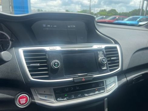 Used 2015 Honda Accord EX-L image 17