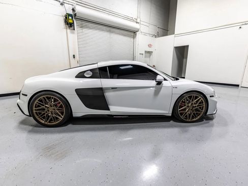 Used 2023 Audi R8 V10 performance RWD image 46