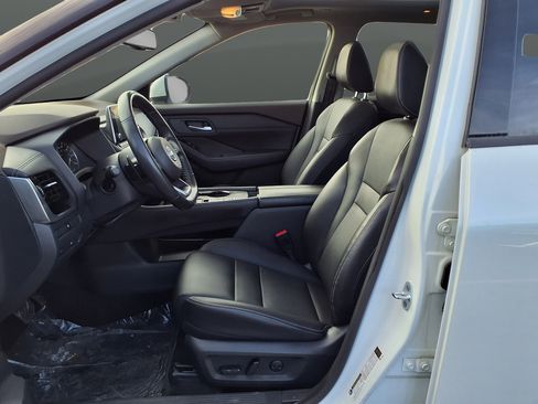 Used 2022 Nissan Rogue SL FWD image 8