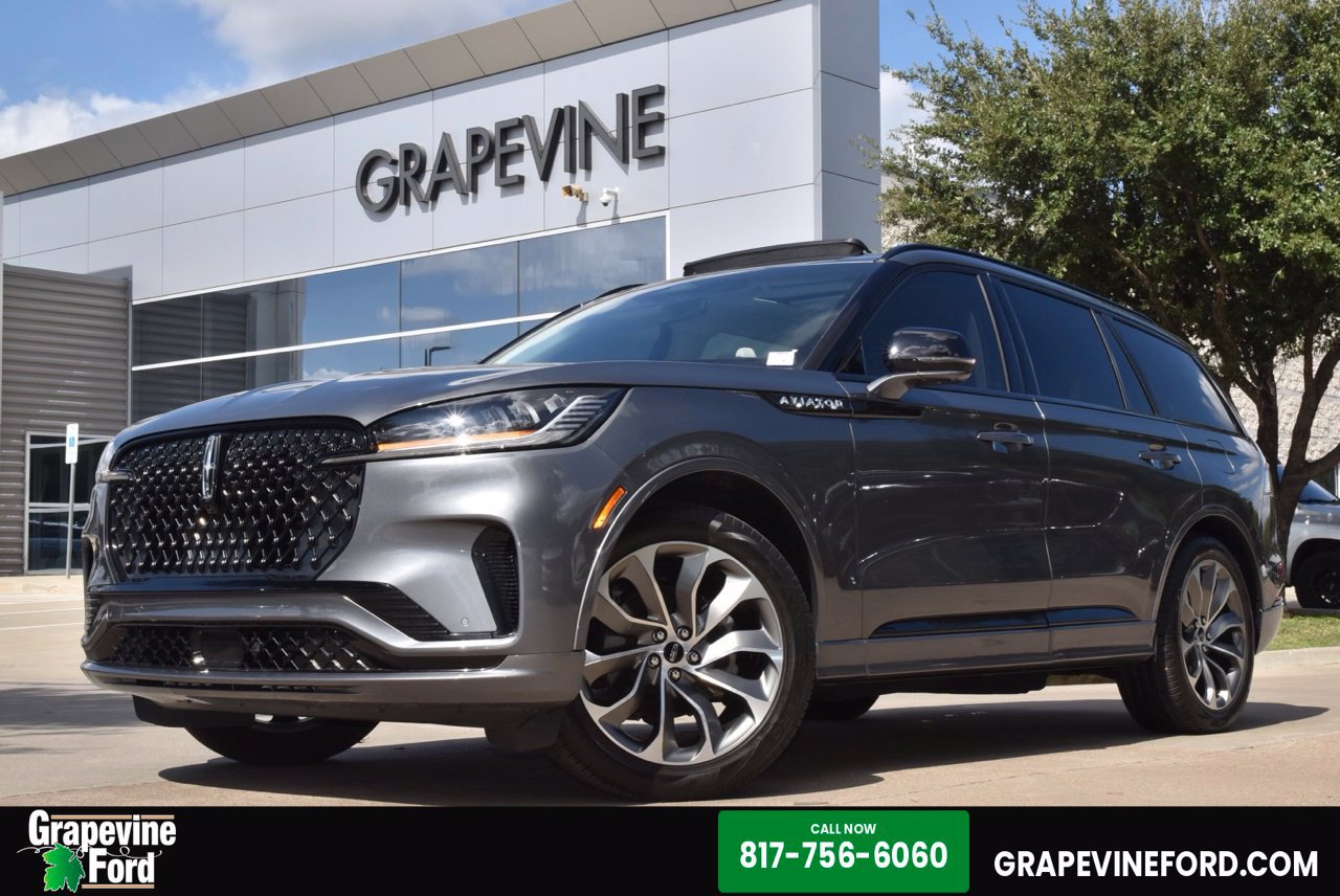 Certified 2025 Lincoln Aviator 2WD w/ Jet Appearance Package image 1