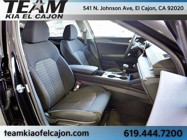 New 2026 Kia K5 LXS FWD image 15