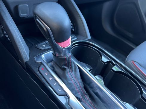 Used 2024 Chevrolet TrailBlazer RS image 18