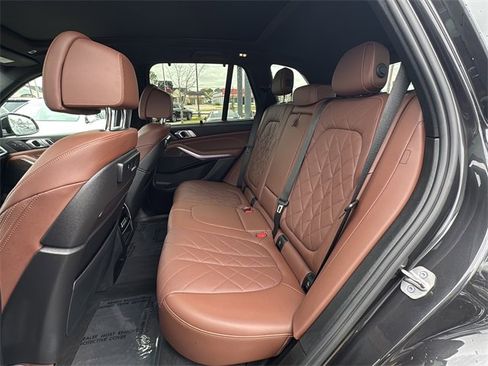 Used 2023 BMW X5 xDrive45e w/ Executive Package image 12